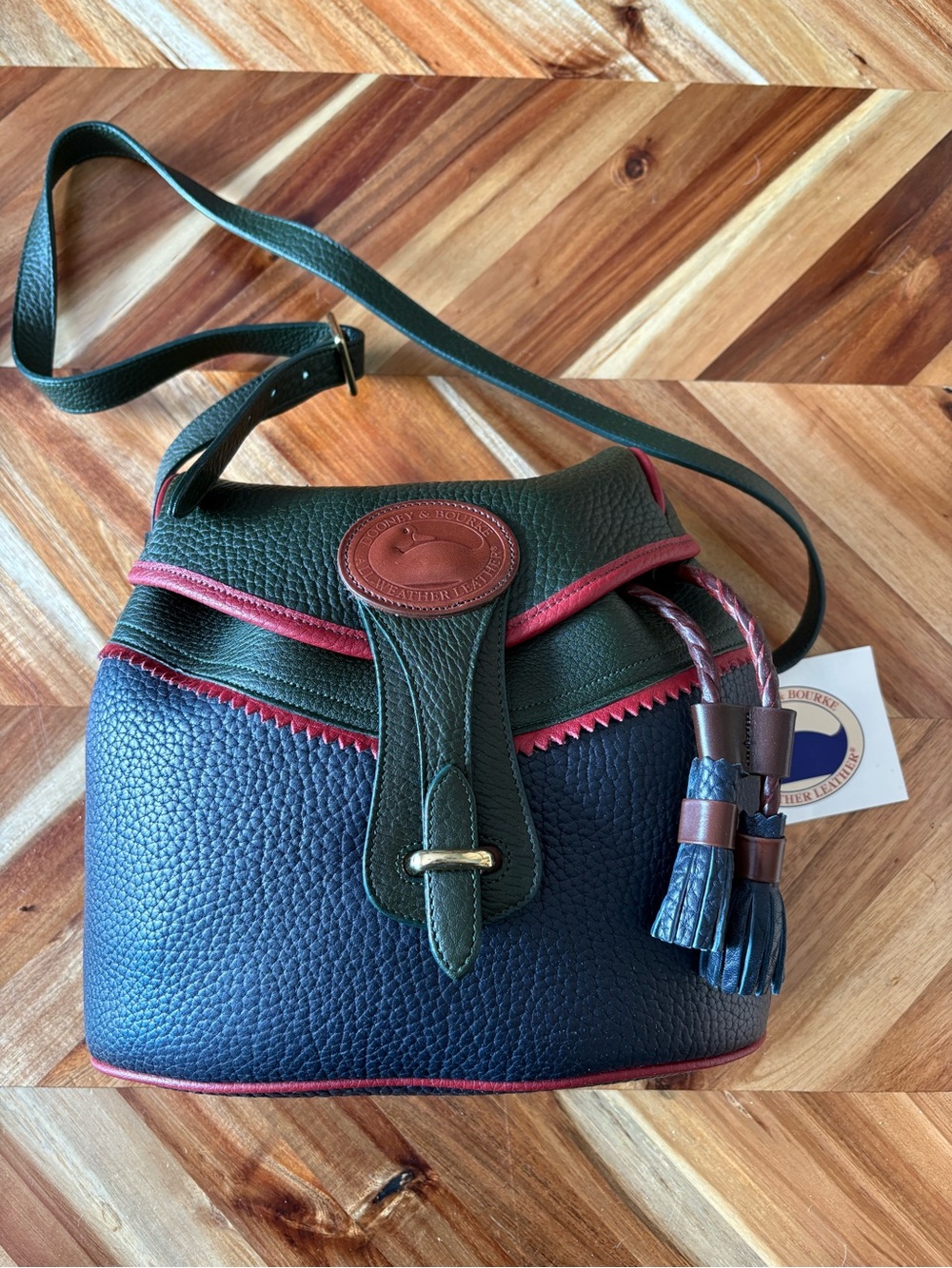 Dooney & Bourke VTG Teton Tri-Color AWL Pebbled Leather Drawstring Saddle Bag